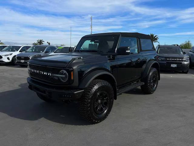 2023 Ford Bronco 2 Door Wildtrak 4WD photo