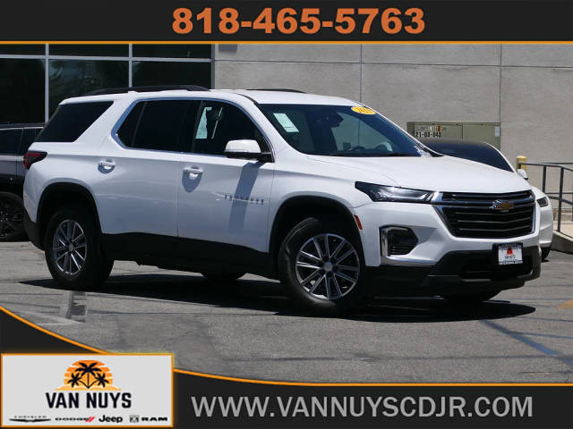 2023 Chevrolet Traverse LT Leather FWD photo