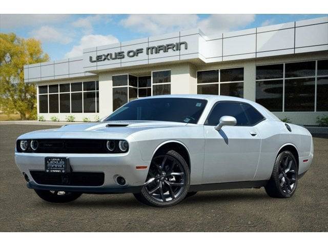 2023 Dodge Challenger SXT RWD photo