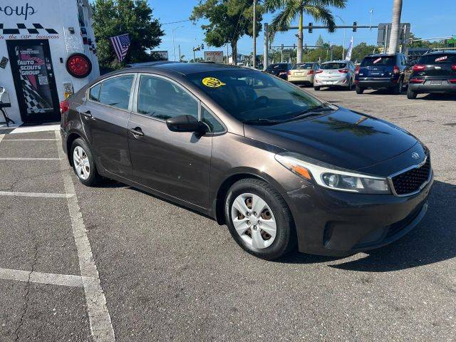2017 Kia Forte LX FWD photo