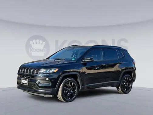 2023 Jeep Compass Altitude 4WD photo