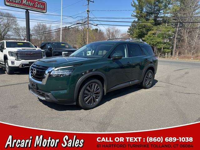 2023 Nissan Pathfinder SL 4WD photo