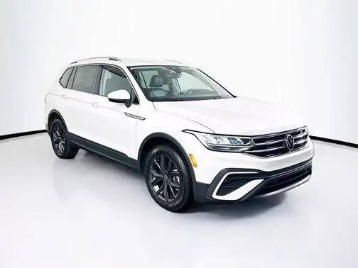 2023 Volkswagen Tiguan SE FWD photo