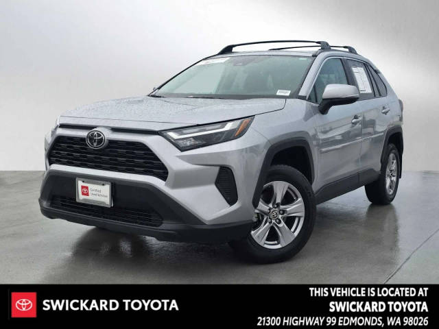 2023 Toyota RAV4 XLE AWD photo