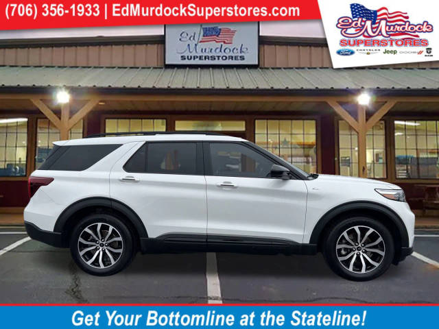 2023 Ford Explorer ST-Line RWD photo