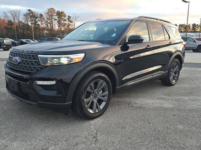 2023 Ford Explorer XLT RWD photo