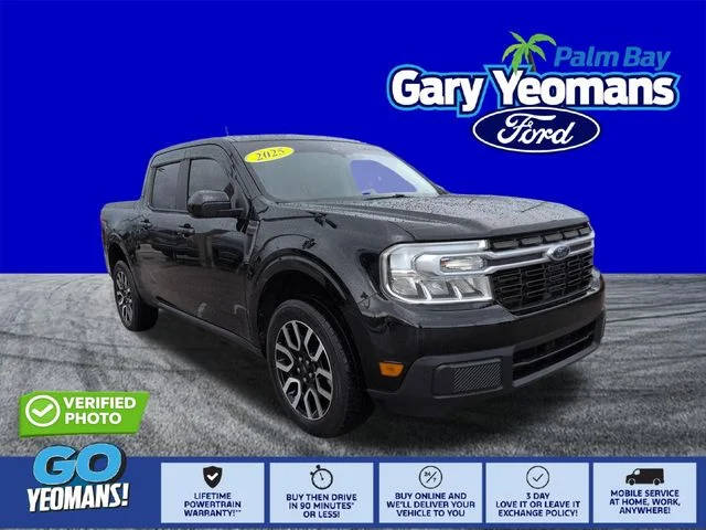2023 Ford Maverick LARIAT FWD photo