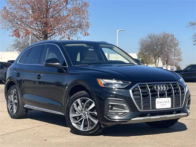 2021 Audi Q5 Premium Plus AWD photo