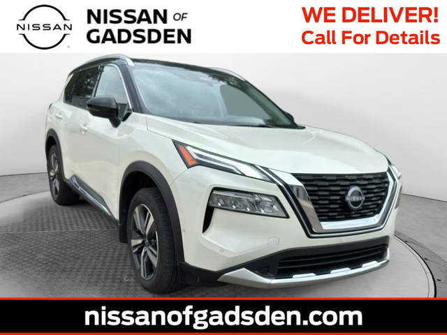 2023 Nissan Rogue Platinum FWD photo