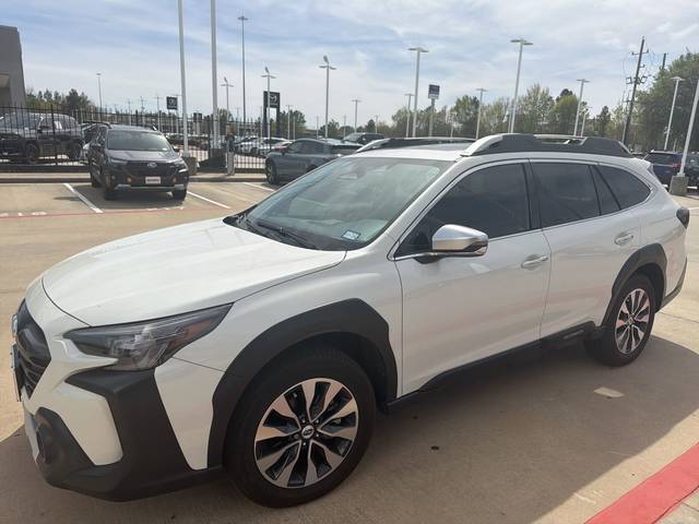 2023 Subaru Outback Touring AWD photo
