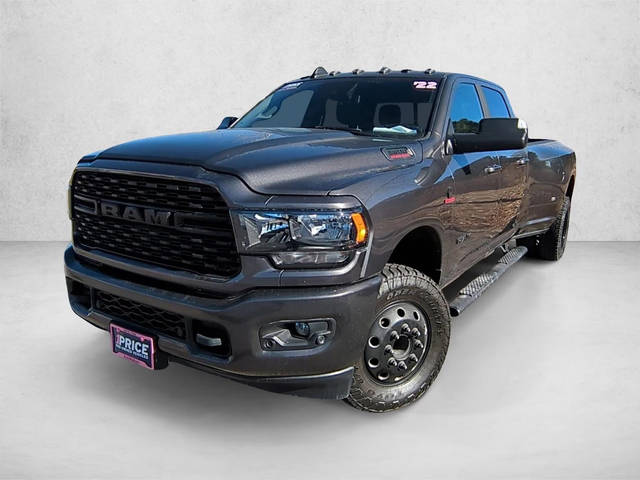 2022 Ram 3500 Big Horn 4WD photo