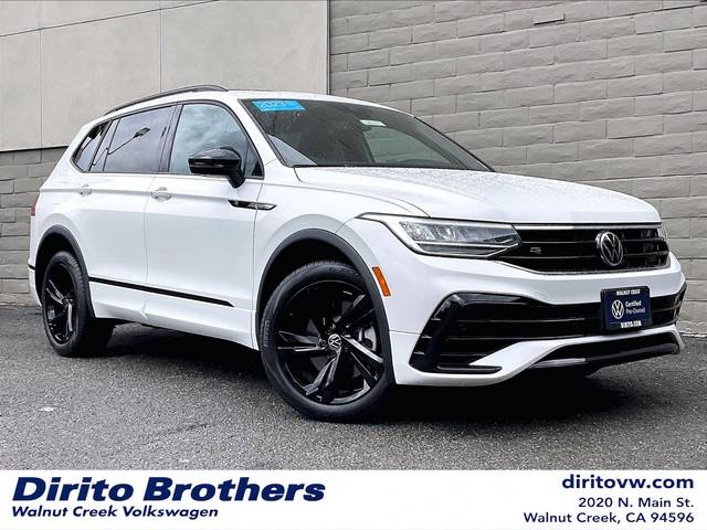 2023 Volkswagen Tiguan SE R-Line Black FWD photo