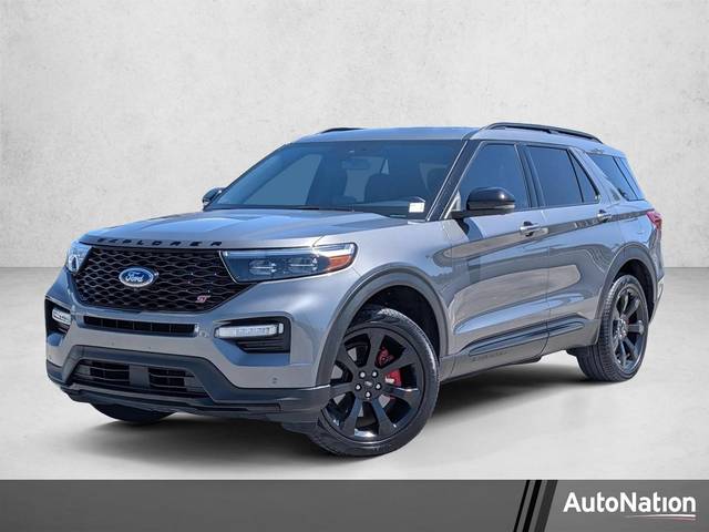 2023 Ford Explorer ST 4WD photo