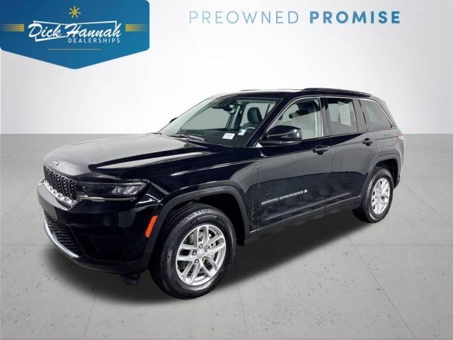 2023 Jeep Grand Cherokee Laredo 4WD photo