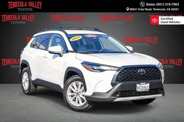 2023 Toyota Corolla Cross LE FWD photo