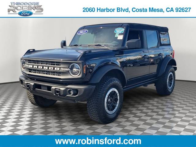 2023 Ford Bronco 4 Door Black Diamond 4WD photo