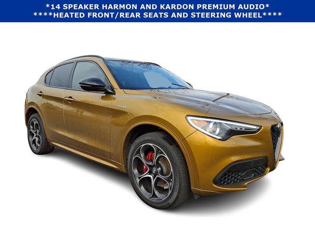 2023 Alfa Romeo Stelvio Veloce AWD photo