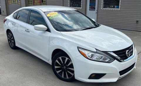 2018 Nissan Altima 2.5 SV FWD photo