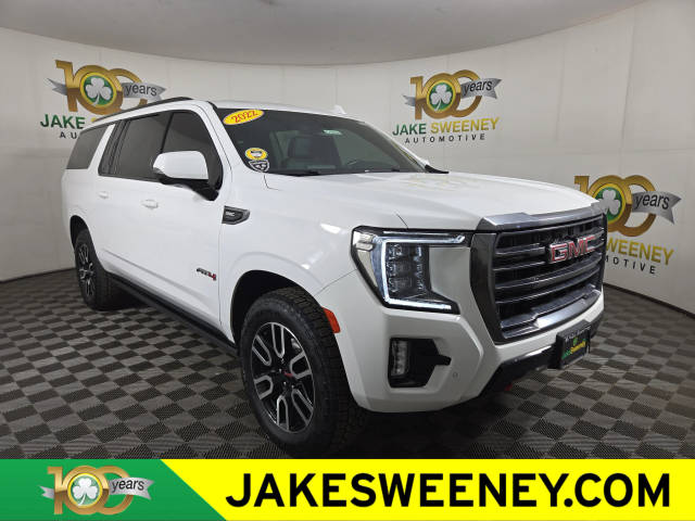 2022 GMC Yukon XL AT4 4WD photo