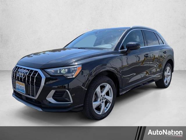 2020 Audi Q3 Premium AWD photo