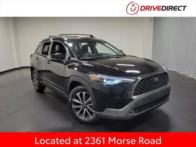 2023 Toyota Corolla Cross XLE AWD photo