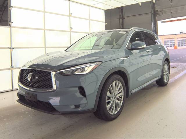 2023 Infiniti QX50 LUXE AWD photo