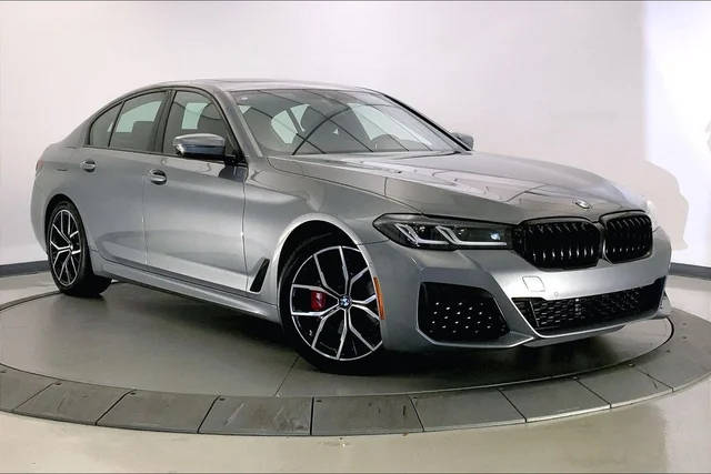 2023 BMW 5 Series 530i xDrive AWD photo
