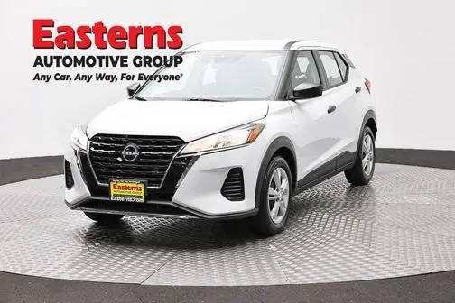 2023 Nissan Kicks S FWD photo