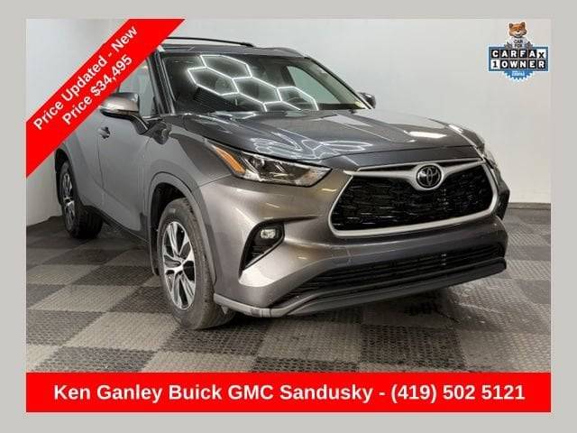 2023 Toyota Highlander XLE AWD photo