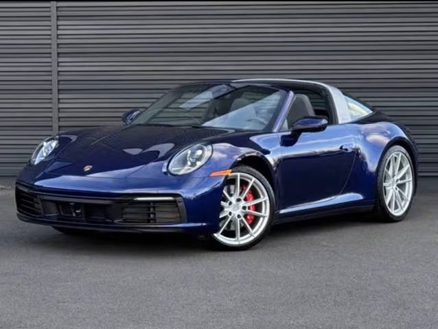2023 Porsche 911 4S AWD photo