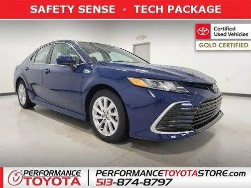 2023 Toyota Camry LE FWD photo