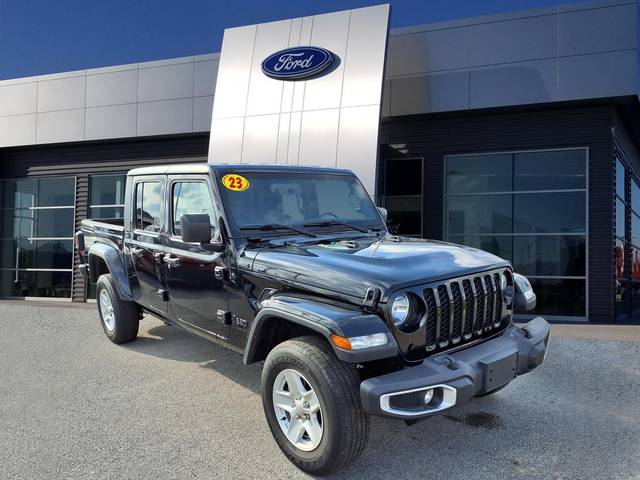 2023 Jeep Gladiator Sport S 4WD photo