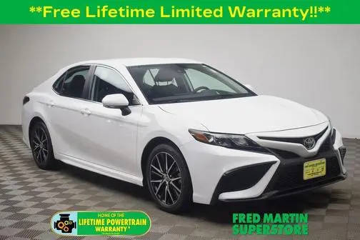 2023 Toyota Camry SE FWD photo