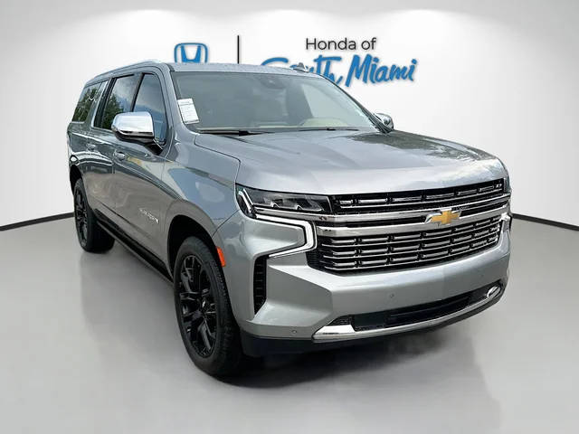 2023 Chevrolet Suburban Premier RWD photo