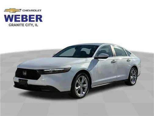 2023 Honda Accord LX FWD photo