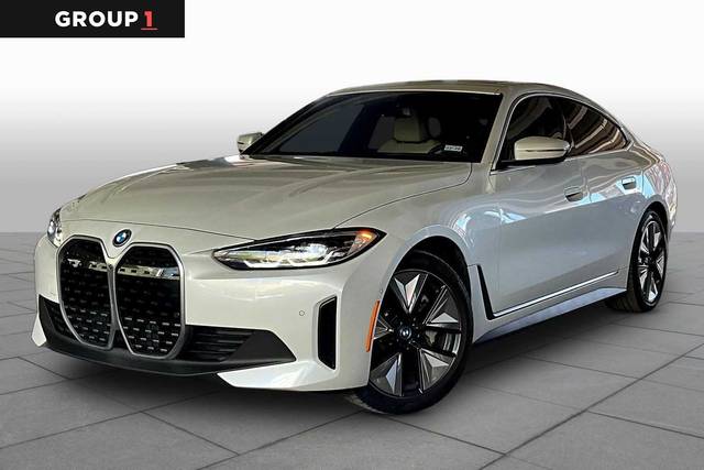 2023 BMW i4 eDrive35 RWD photo