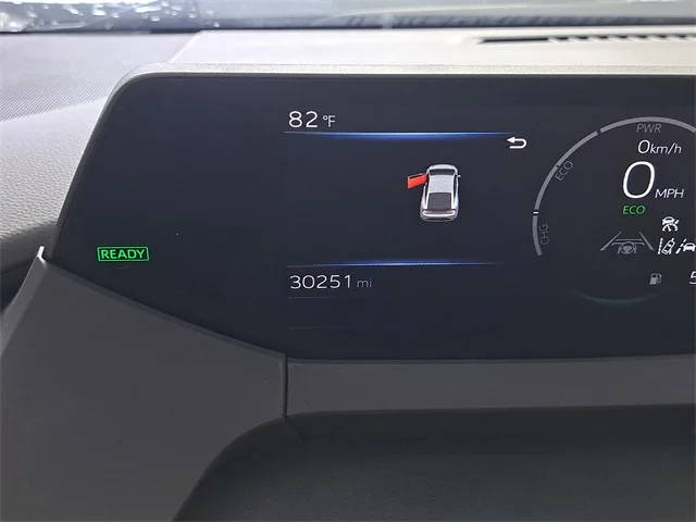 2023 Toyota Prius LE FWD photo