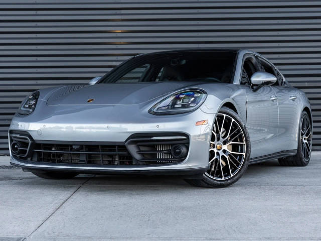 2023 Porsche Panamera 4S E-Hybrid AWD photo