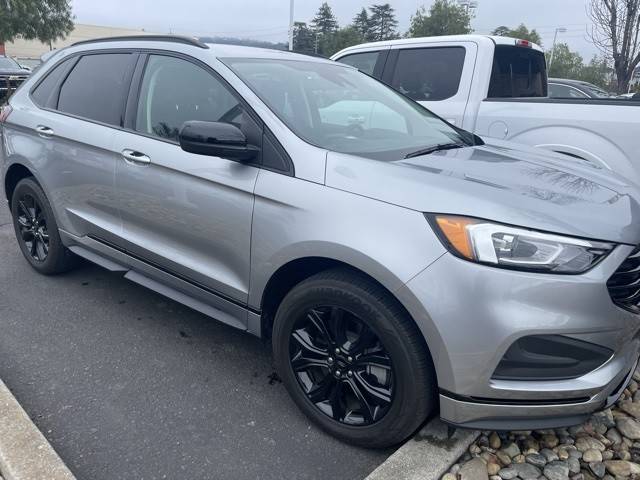 2023 Ford Edge SE AWD photo