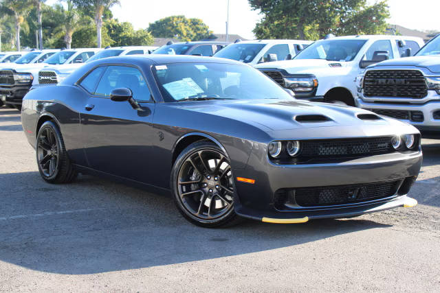 2023 Dodge Challenger SRT Hellcat Jailbreak RWD photo