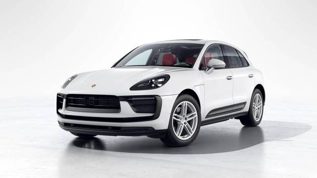 2023 Porsche Macan  AWD photo
