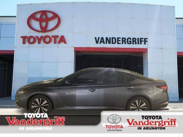 2021 Nissan Altima 2.5 SV FWD photo