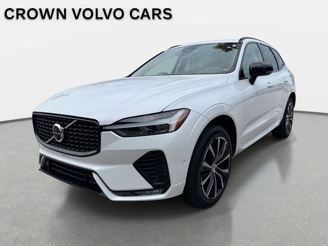 2023 Volvo XC60 Plus Dark Theme FWD photo