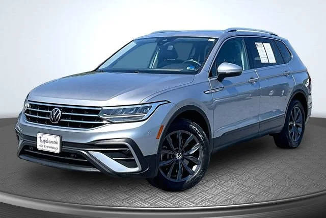 2023 Volkswagen Tiguan SE FWD photo