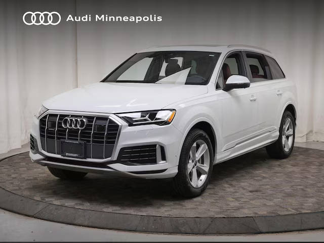 2023 Audi Q7 Premium AWD photo