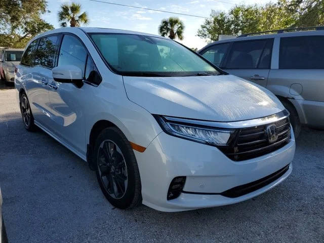 2023 Honda Odyssey Elite FWD photo