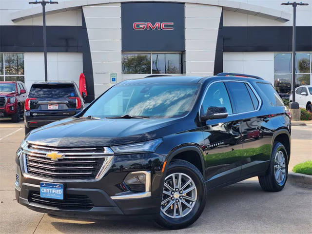 2023 Chevrolet Traverse LT Cloth FWD photo