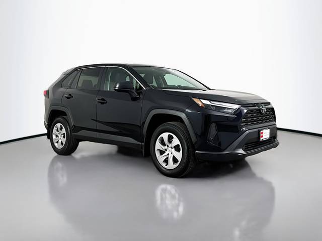 2023 Toyota RAV4 LE AWD photo
