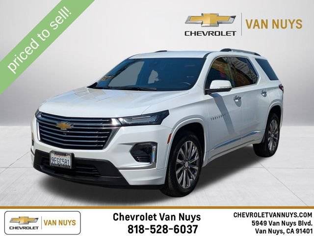 2023 Chevrolet Traverse Premier FWD photo