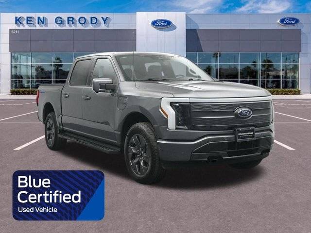 2023 Ford F-150 Lightning LARIAT AWD photo